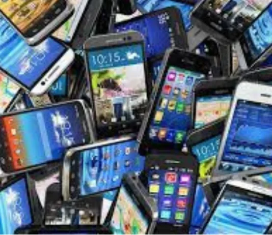 Mobile Phone Imports in Pakistan Surge by Almost 120% Mobile Phone Imports