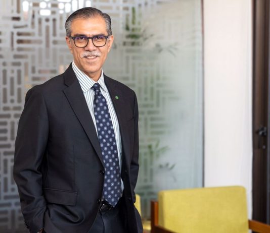 AKU President receives prestigious honour for his work in education AKU President