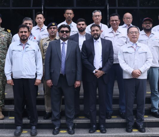 Governor Sindh Visits IMC & Lauds Localization Achievements IMC Localization