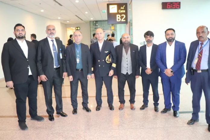 Pakistan Iran flight